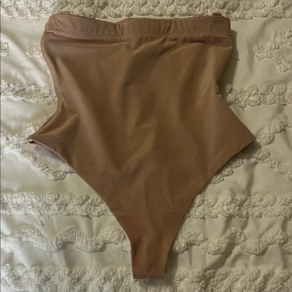 Honeylove Super Power Thong - Picture 1 of 5